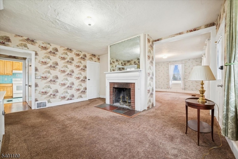 105 Butler Road Asbury, NJ 08802 - Photo 5 of 44