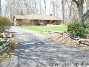 293 Liberty Road Candler, NC 28715 - Photo 10 of 12 Gallery Image 10