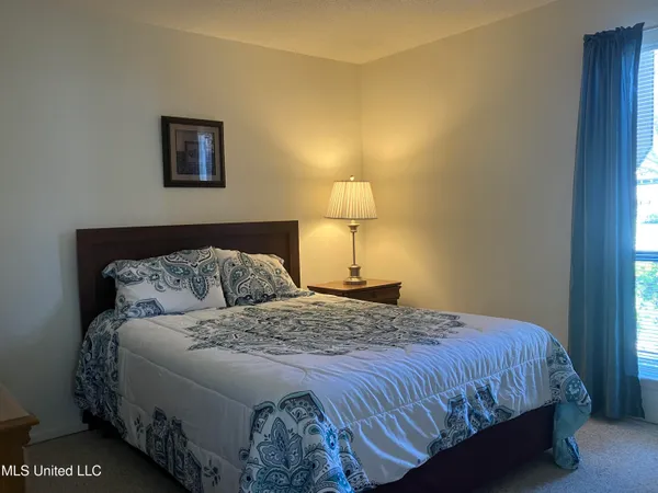 $153,400 | 107 Molokai Villiage, Unit B, Diamondhead, MS 39525