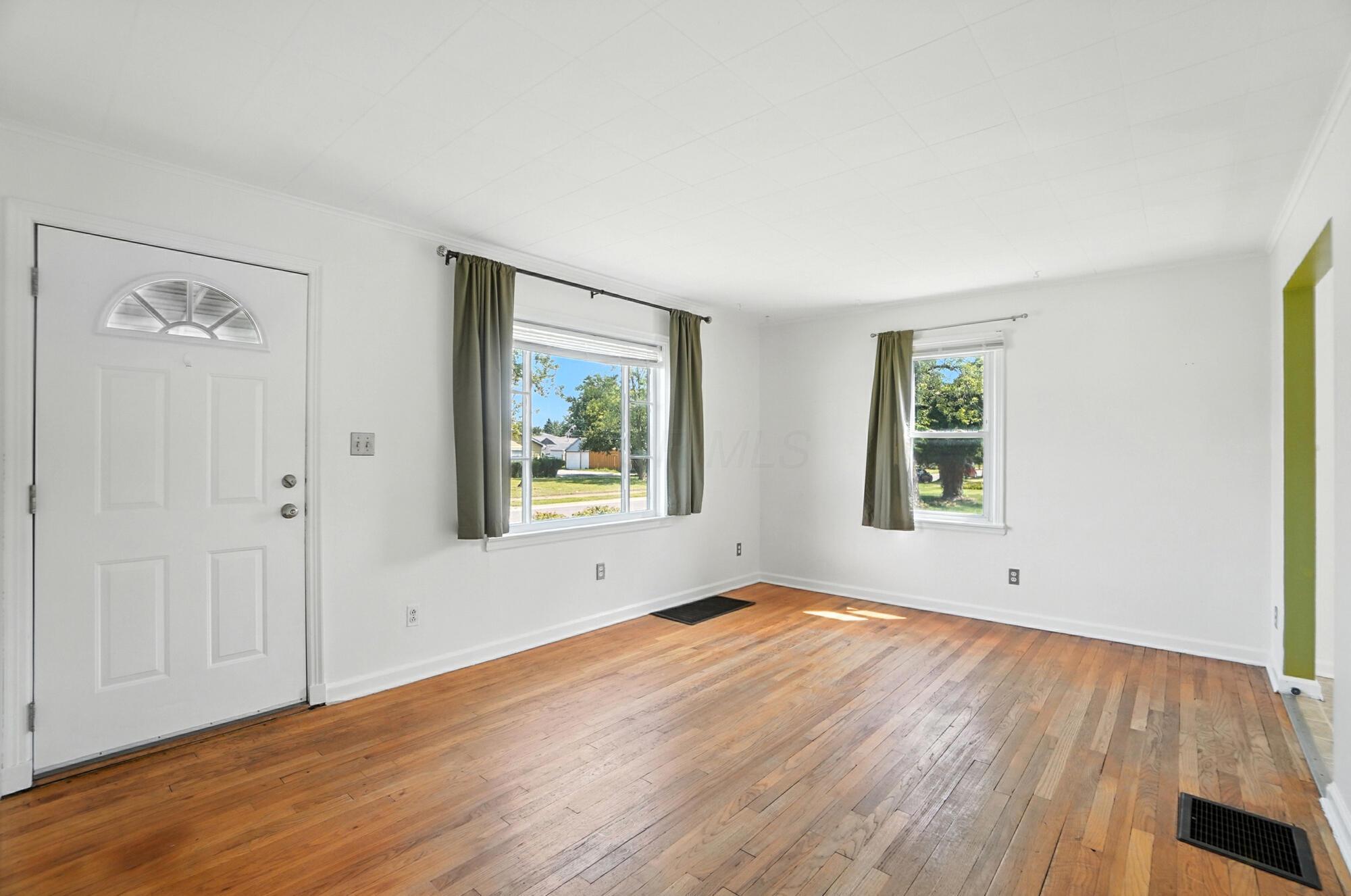 2553 Audubon Road Columbus, OH 43211 - Photo 7 of 53 054