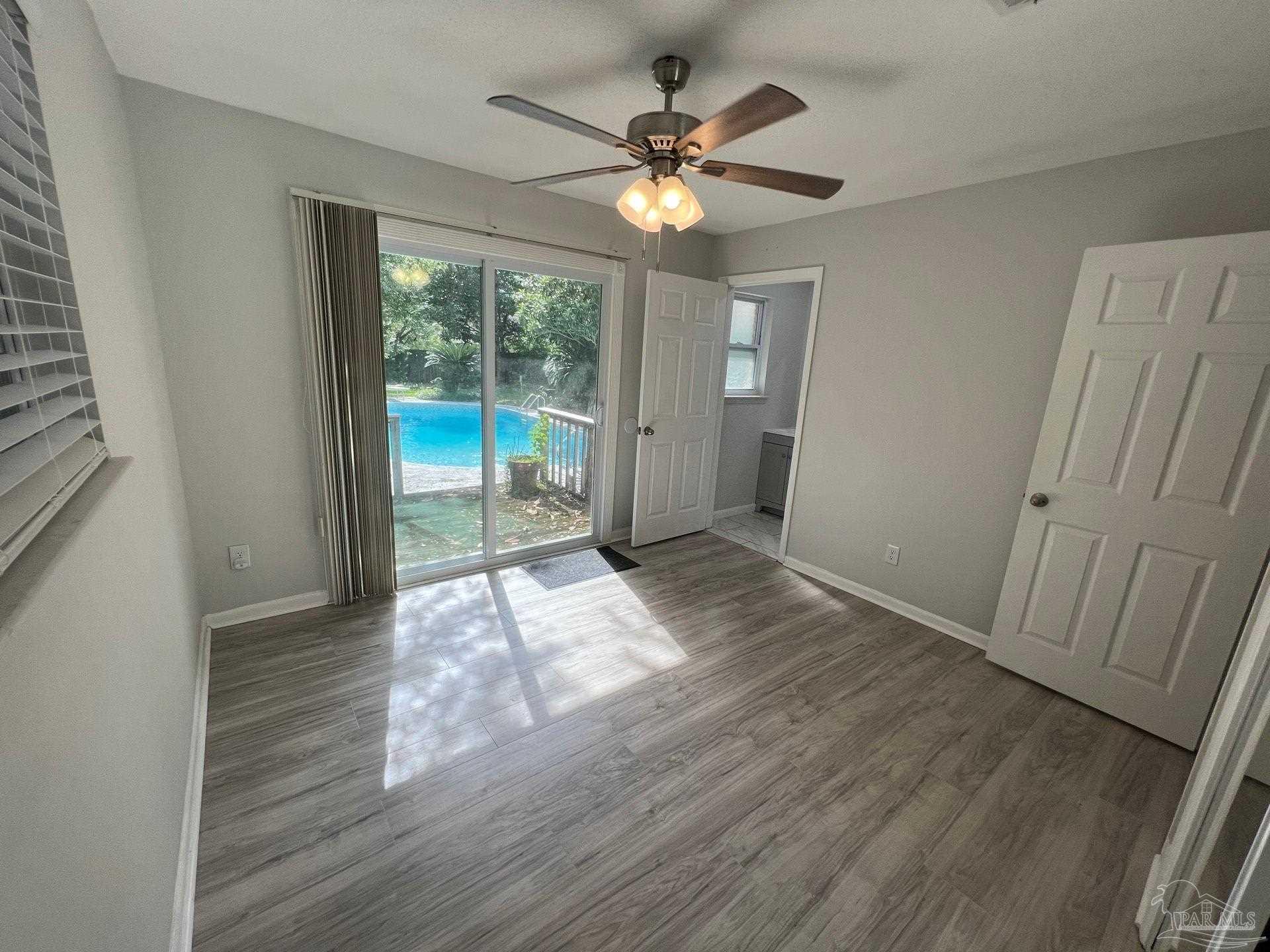 2855 Bayview Way Pensacola, FL 32503 - Photo 13 of 19