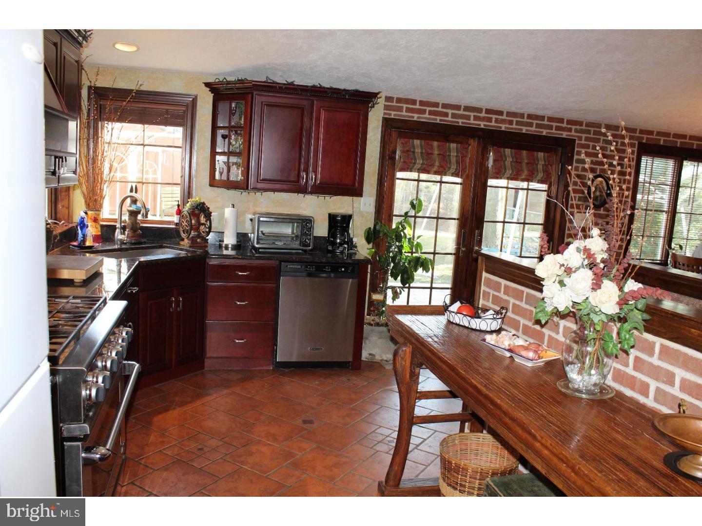 37 Fairfield Road Havertown, PA 19083 - Photo 10 of 24