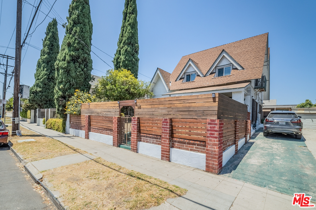 185 South Virgil Avenue Los Angeles, CA 90004 - Photo 23 of 31