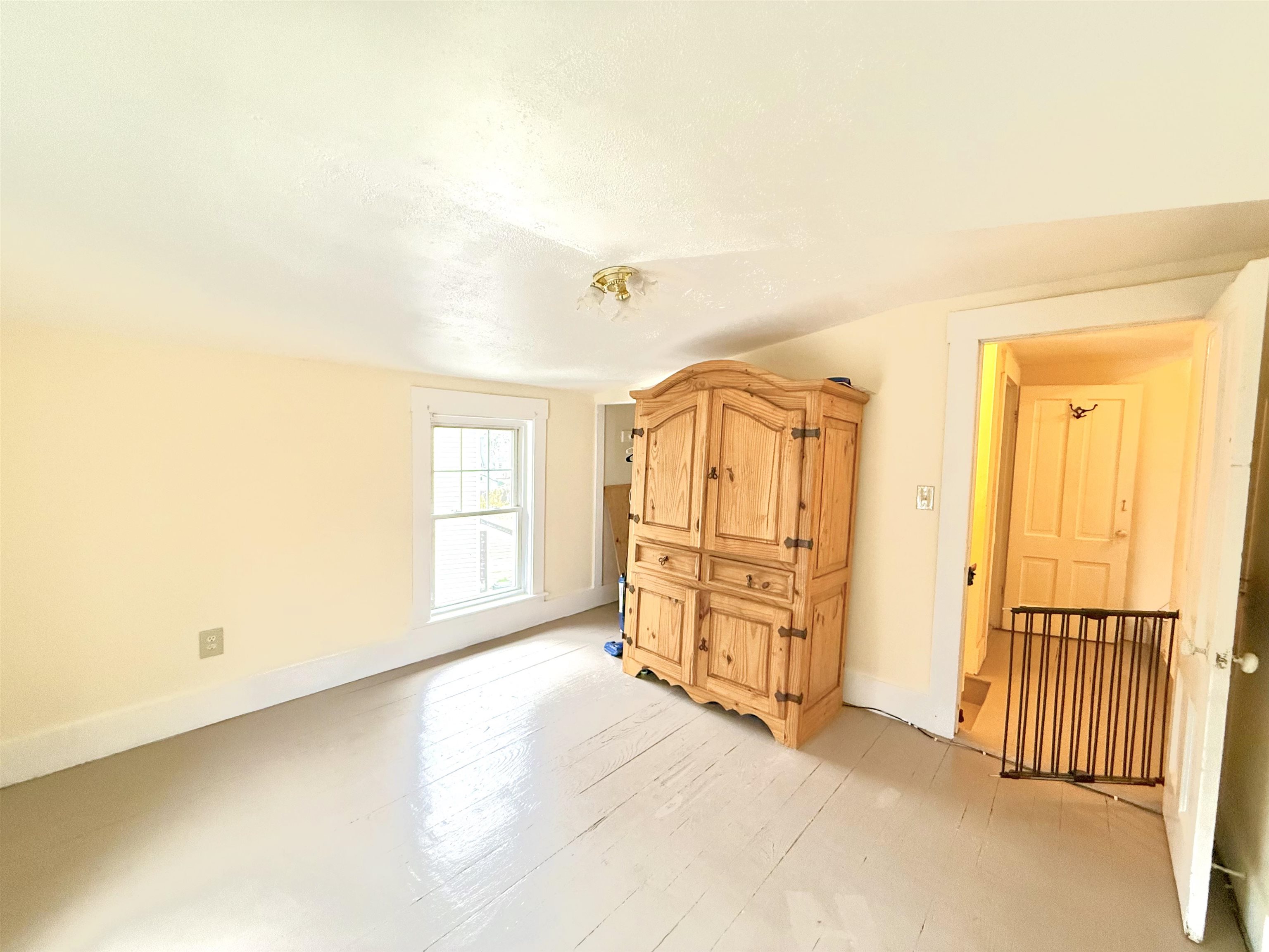 38-40 Prospect Street Springfield, VT 05156 - Photo 13 of 27