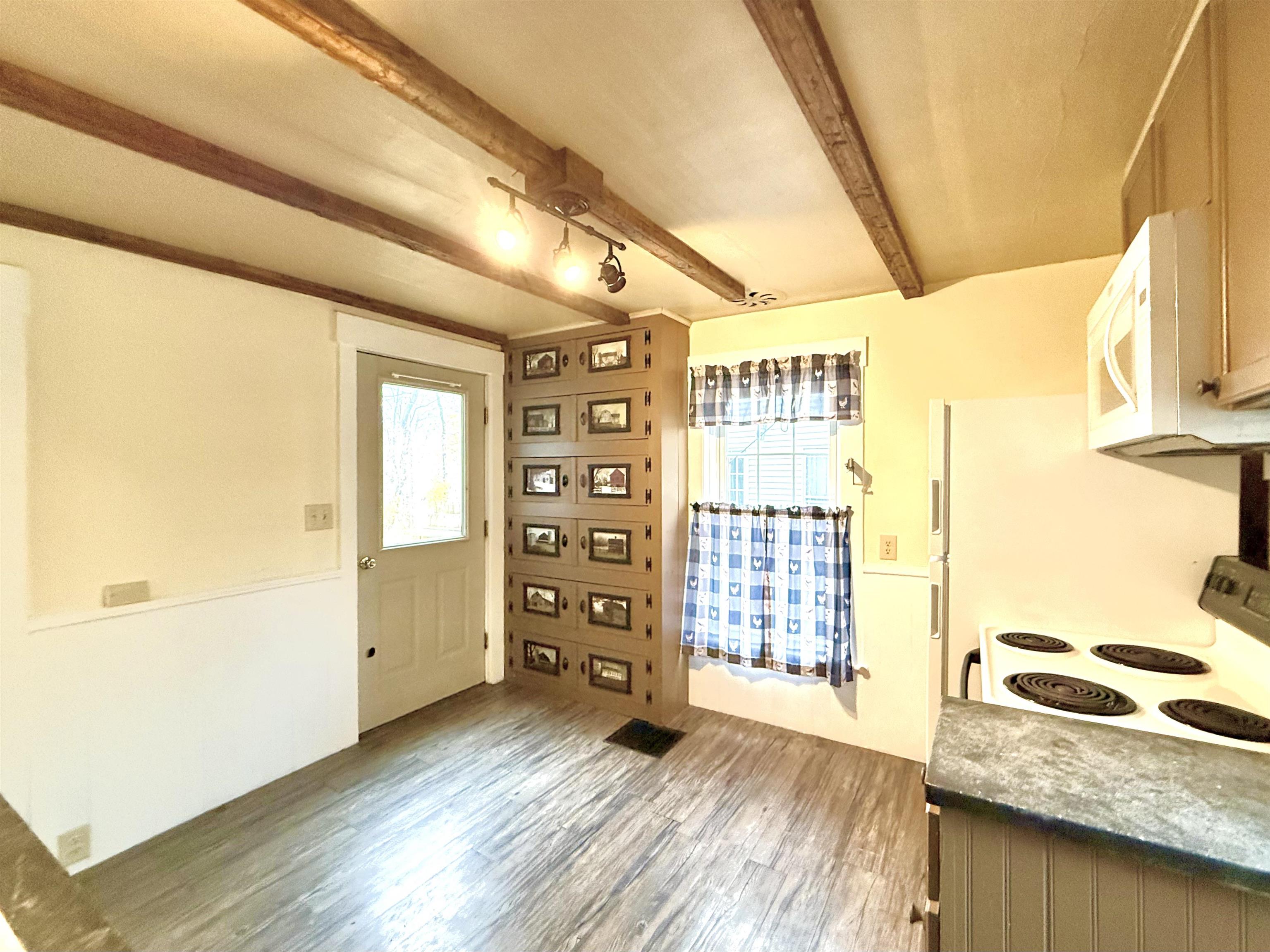 38-40 Prospect Street Springfield, VT 05156 - Photo 6 of 27