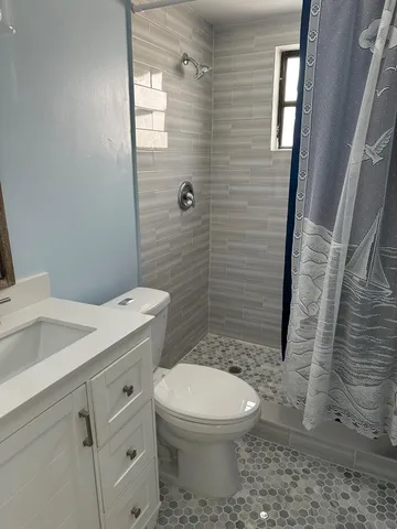 $1,099,000 | 16 Shoreland Drive, Key Largo, FL 33037