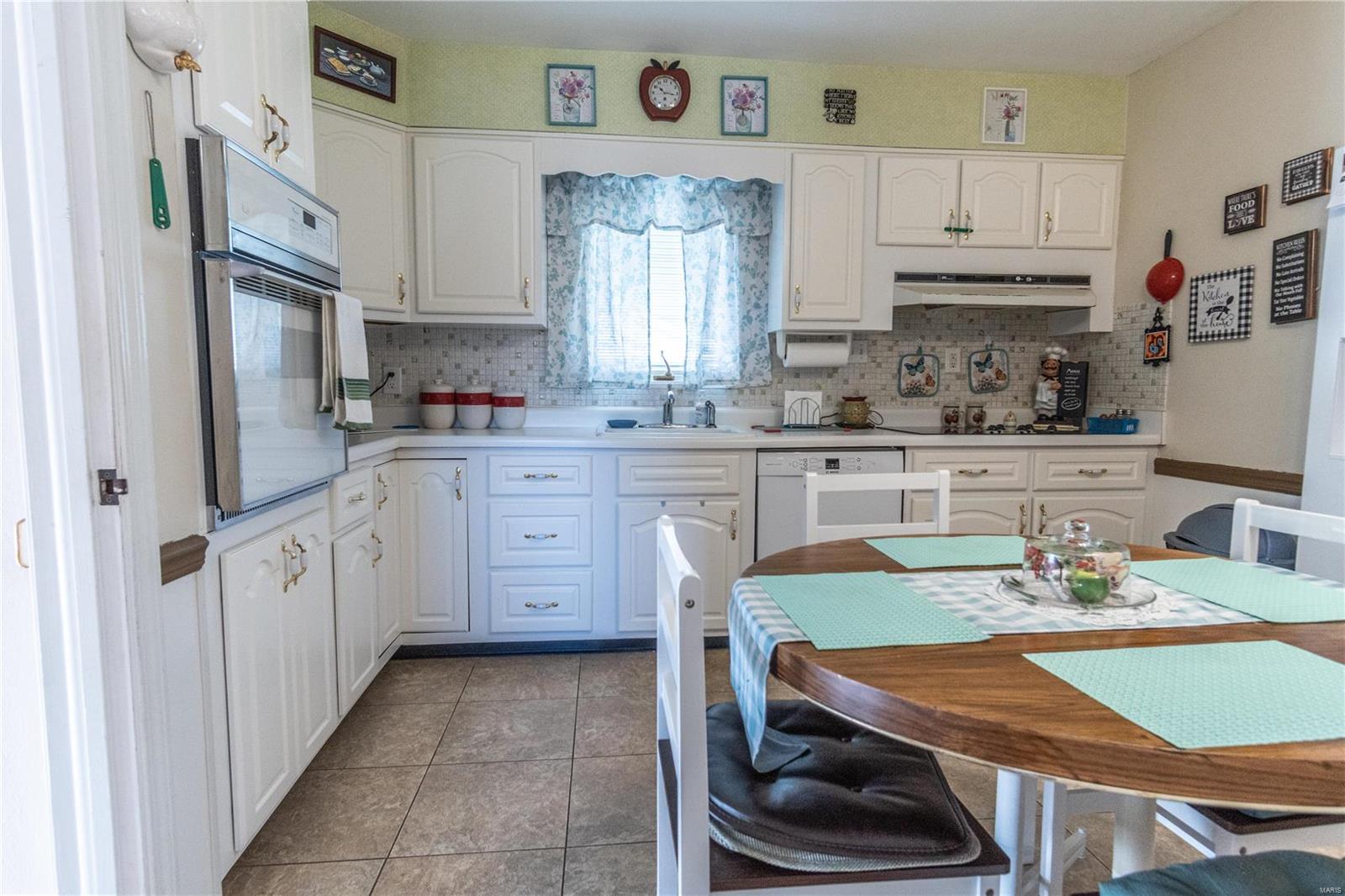 3505 Johnson Road Granite City, IL 62040 - Photo 11 of 57