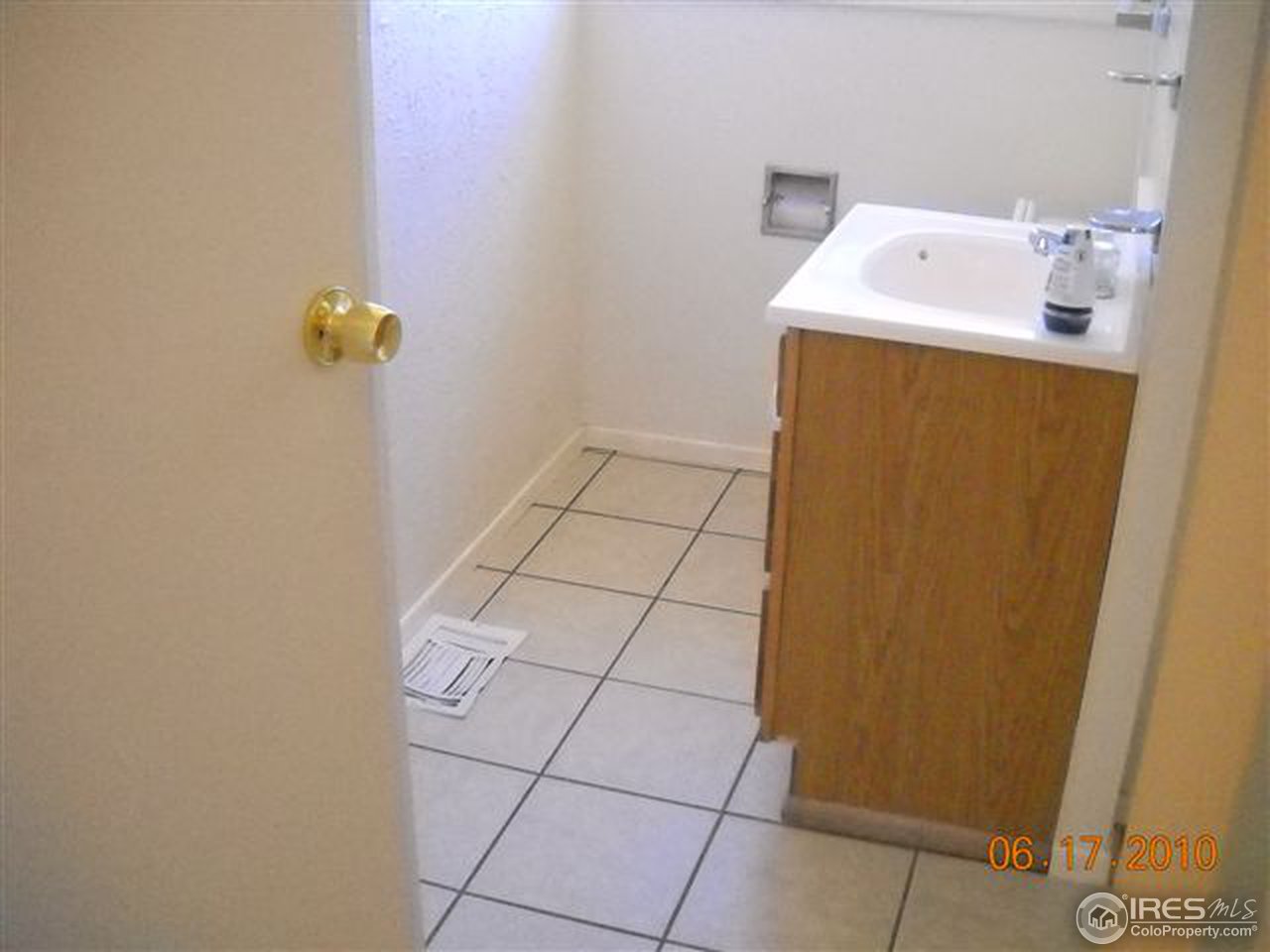 2301 25th Street Road Greeley, CO 80634 - Photo 6 of 18 Gallery Image 6