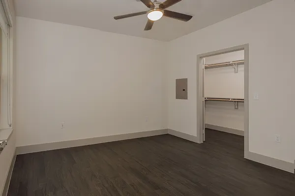 $2,082 | 8900 Six Pines Drive, Unit 125, The Woodlands, TX 77380