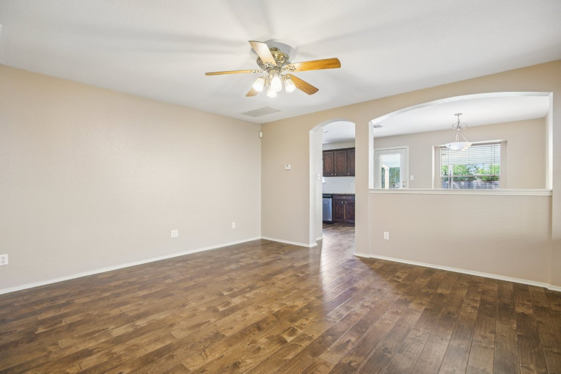 1132 Pine Portage Loop Leander, TX 78641 - Photo 3 of 39