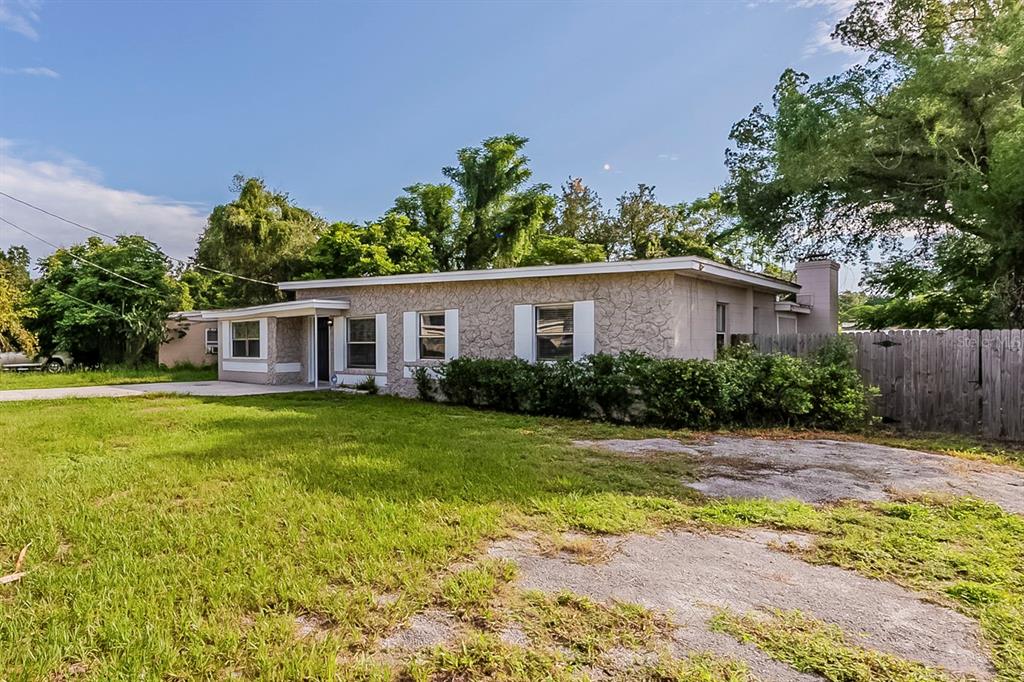 1007 Emeralda Road Orlando, FL 32808 - Photo 3 of 47
