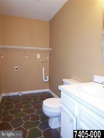 1750 Topaz Road York, PA 17408 - Photo 10 of 25 Gallery Image 10
