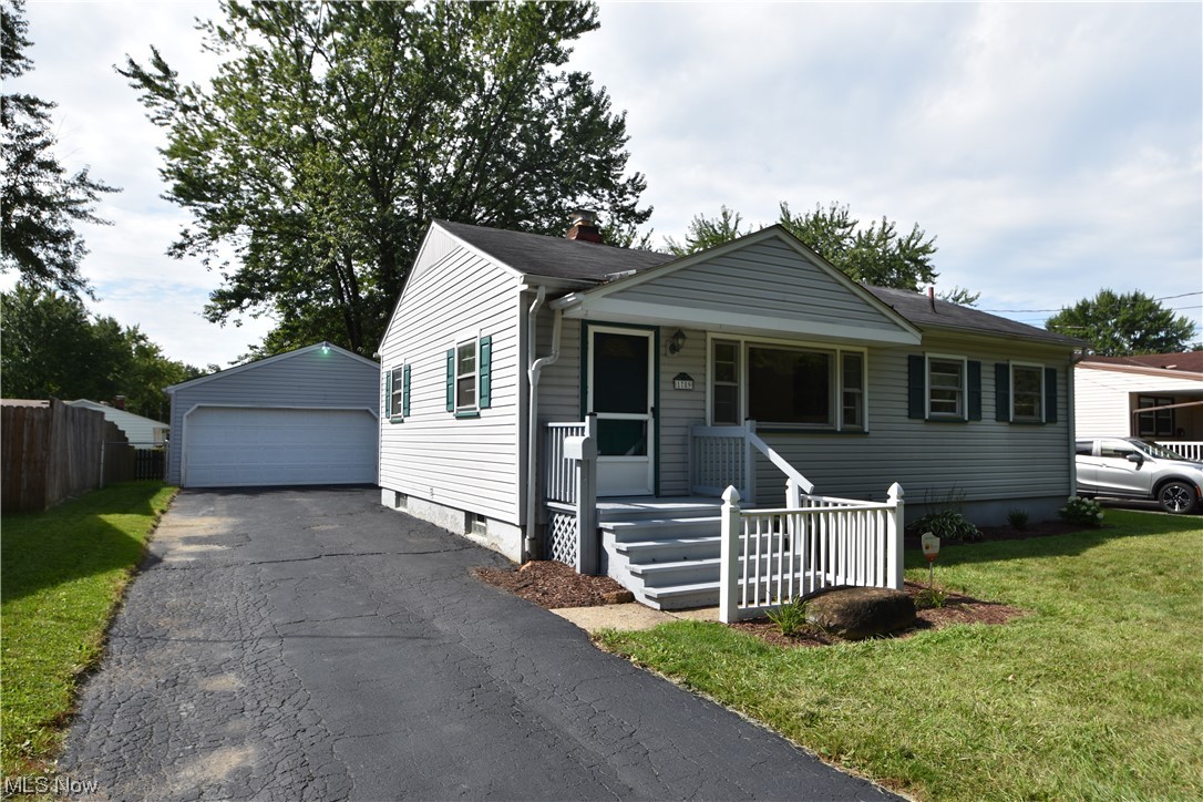 1789 Mathews Road Youngstown, OH 44514 - Photo 2 of 18 Gallery Image 2