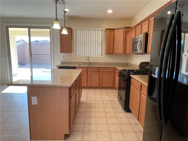 $2,350 | 315 Bridgeton Cross Court, Las Vegas, NV 89148