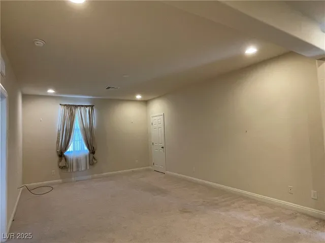 $2,350 | 315 Bridgeton Cross Court, Las Vegas, NV 89148