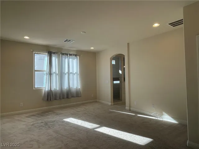 $2,350 | 315 Bridgeton Cross Court, Las Vegas, NV 89148
