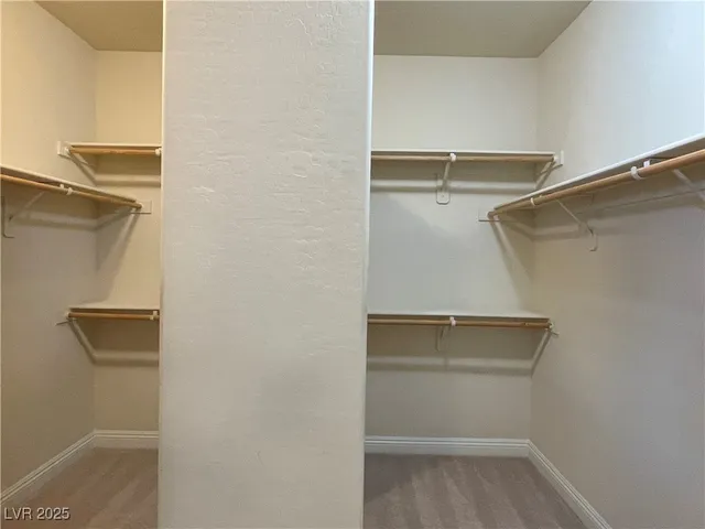 $2,350 | 315 Bridgeton Cross Court, Las Vegas, NV 89148