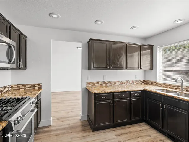 $2,700 | 8040 Monterey Shores Drive, Reno, NV 89506