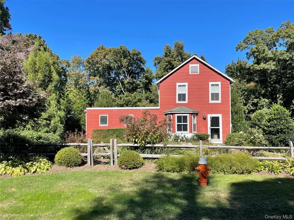 $4,500 | 77 Boulevard Avenue, Greenlawn, NY 11740