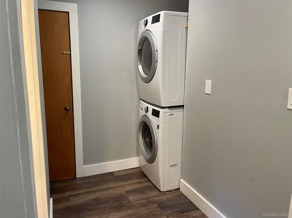 $4,500 | 77 Boulevard Avenue, Greenlawn, NY 11740