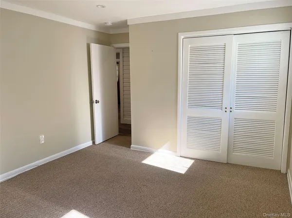 $4,500 | 77 Boulevard Avenue, Greenlawn, NY 11740