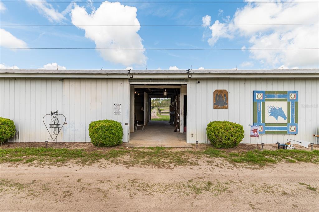 2009 Southwest 20th Street Bell, FL 32619 - Photo 42 of 75