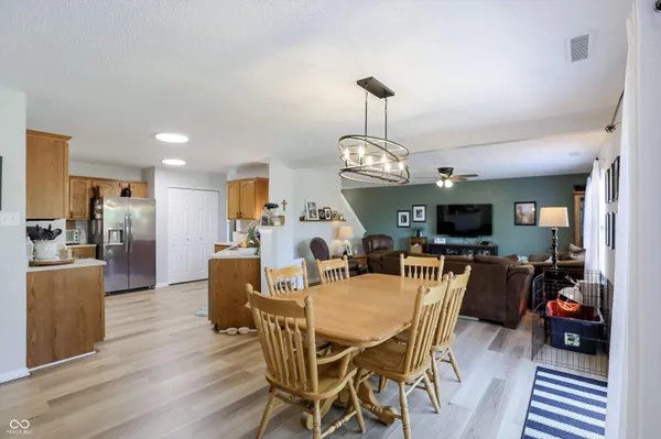 $249,900 | 1304 Ellington Drive, Shelbyville, IN 46176