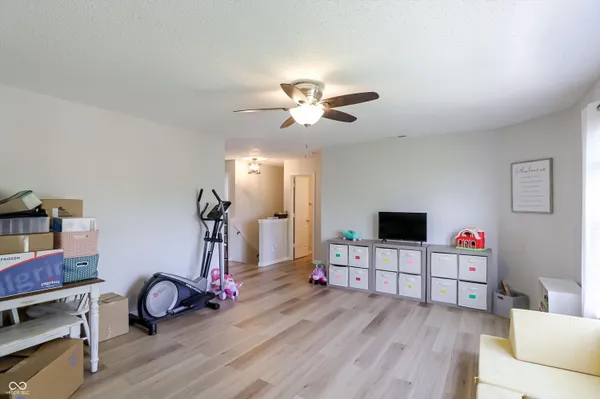 $249,900 | 1304 Ellington Drive, Shelbyville, IN 46176
