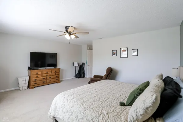 $249,900 | 1304 Ellington Drive, Shelbyville, IN 46176