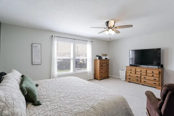 $249,900 | 1304 Ellington Drive, Shelbyville, IN 46176