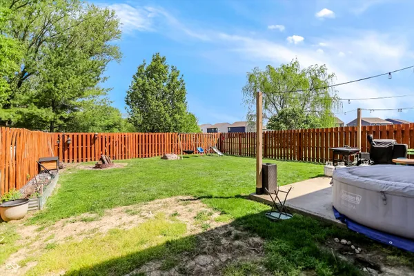 $249,900 | 1304 Ellington Drive, Shelbyville, IN 46176