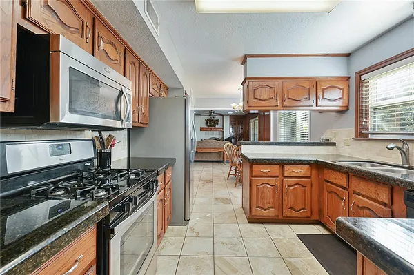$3,000 | 2304 West Briargate Drive, Bryan, TX 77802