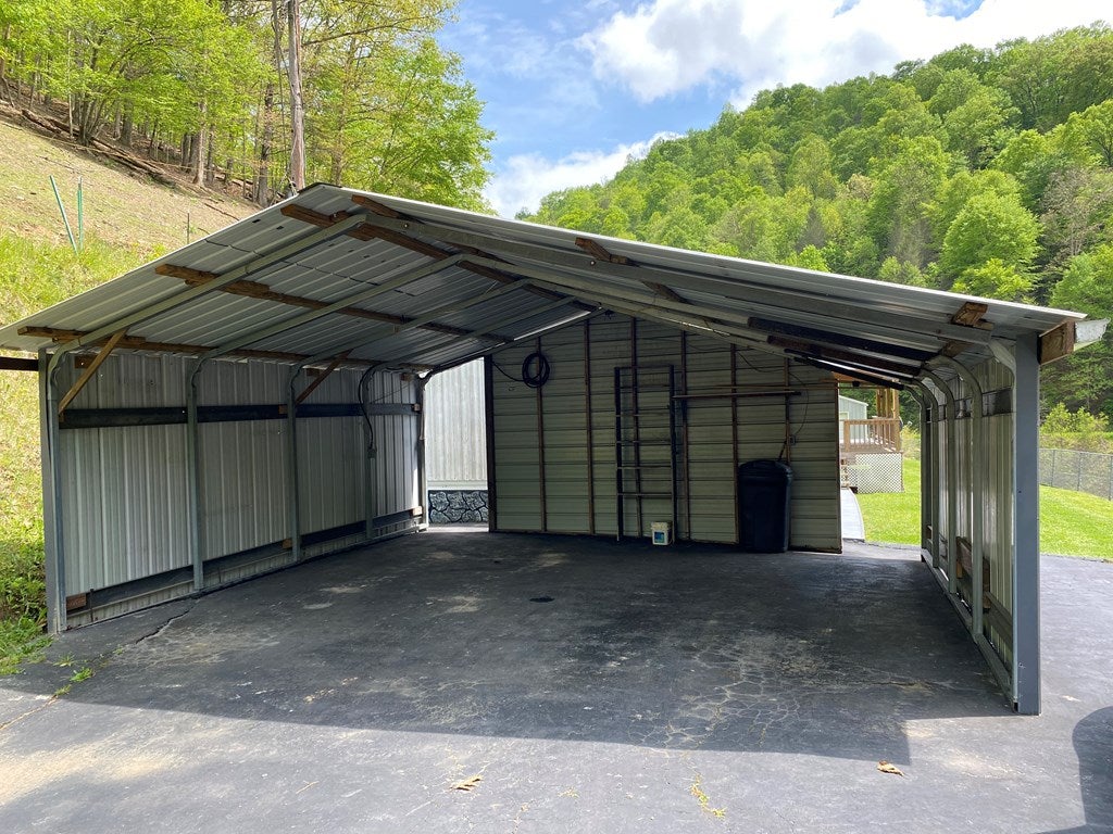 1180 Gilbert Road Vansant, VA 24656 - Photo 50 of 58 Gallery Image 50