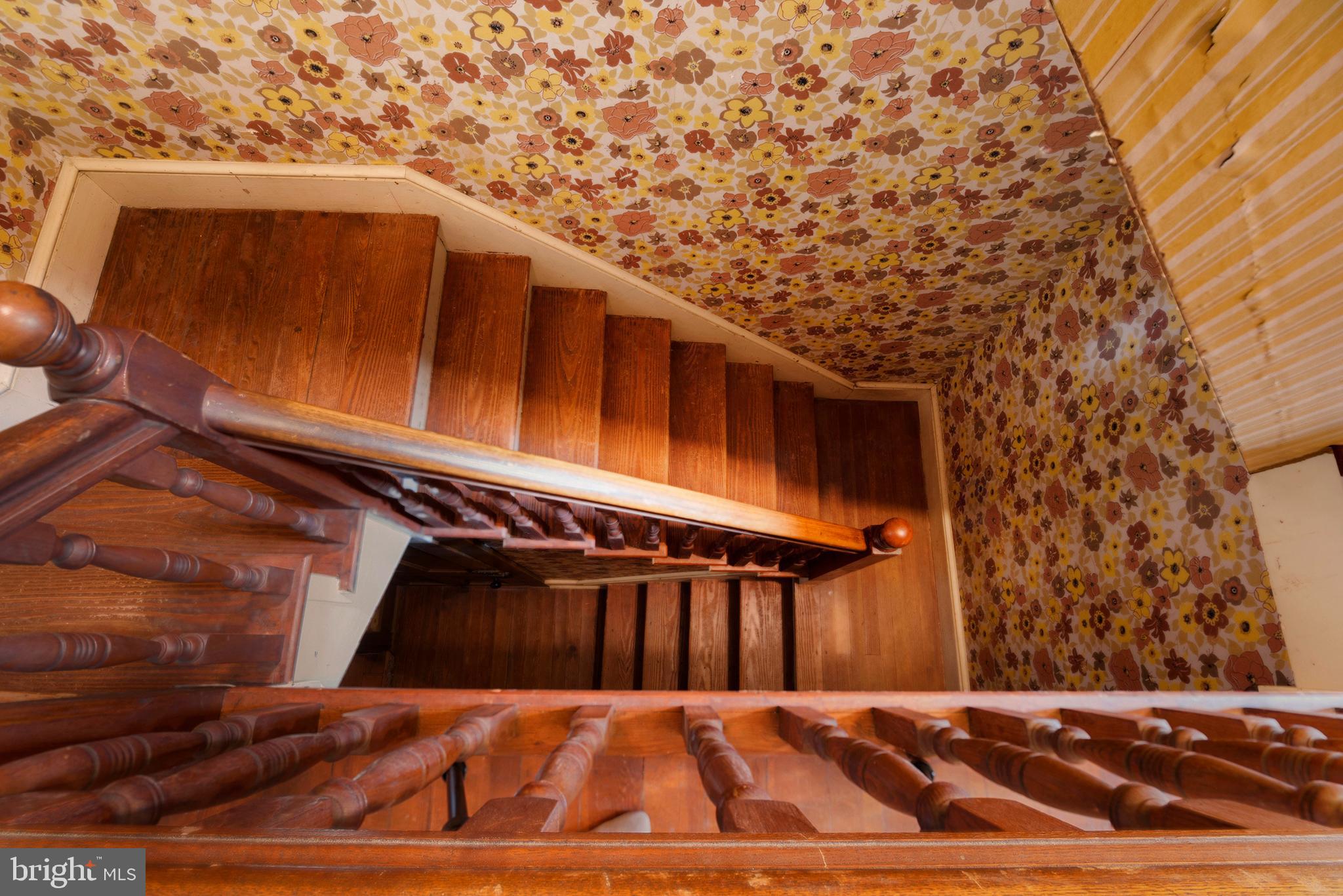 25657 Still Pond Neck Road Worton, MD 21678 - Photo 11 of 36 Stair Case