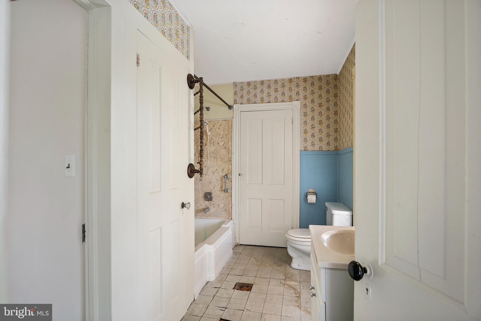 25657 Still Pond Neck Road Worton, MD 21678 - Photo 15 of 36 Primary Bathroom