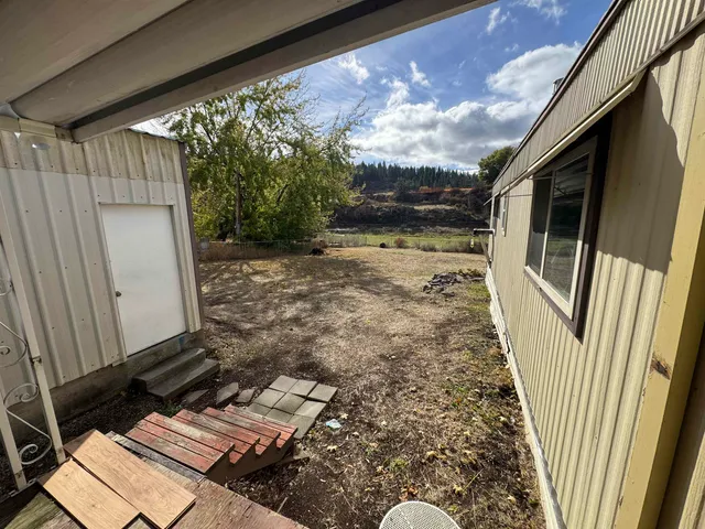 $1,675 | 17404 East 6th Avenue, Spokane Valley, WA 99016