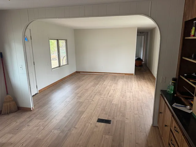 $1,675 | 17404 East 6th Avenue, Spokane Valley, WA 99016