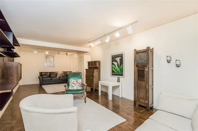 $349,998 | 2711 Avenue X, Unit 1C | Sheepshead Bay