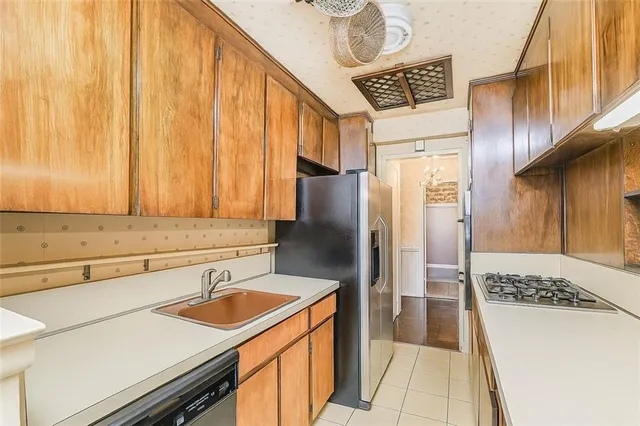 $349,998 | 2711 Avenue X, Unit 1C | Sheepshead Bay