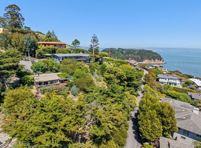 $1,895,000 | 2307 Spanish Trail Road, Tiburon, CA 94920