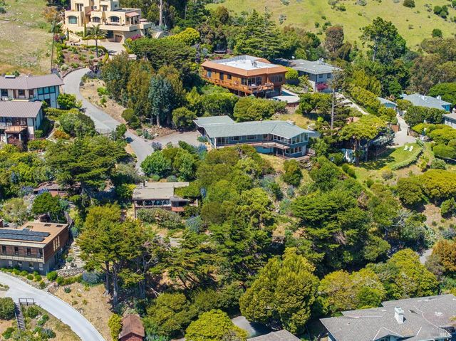$1,895,000 | 2307 Spanish Trail Road, Tiburon, CA 94920