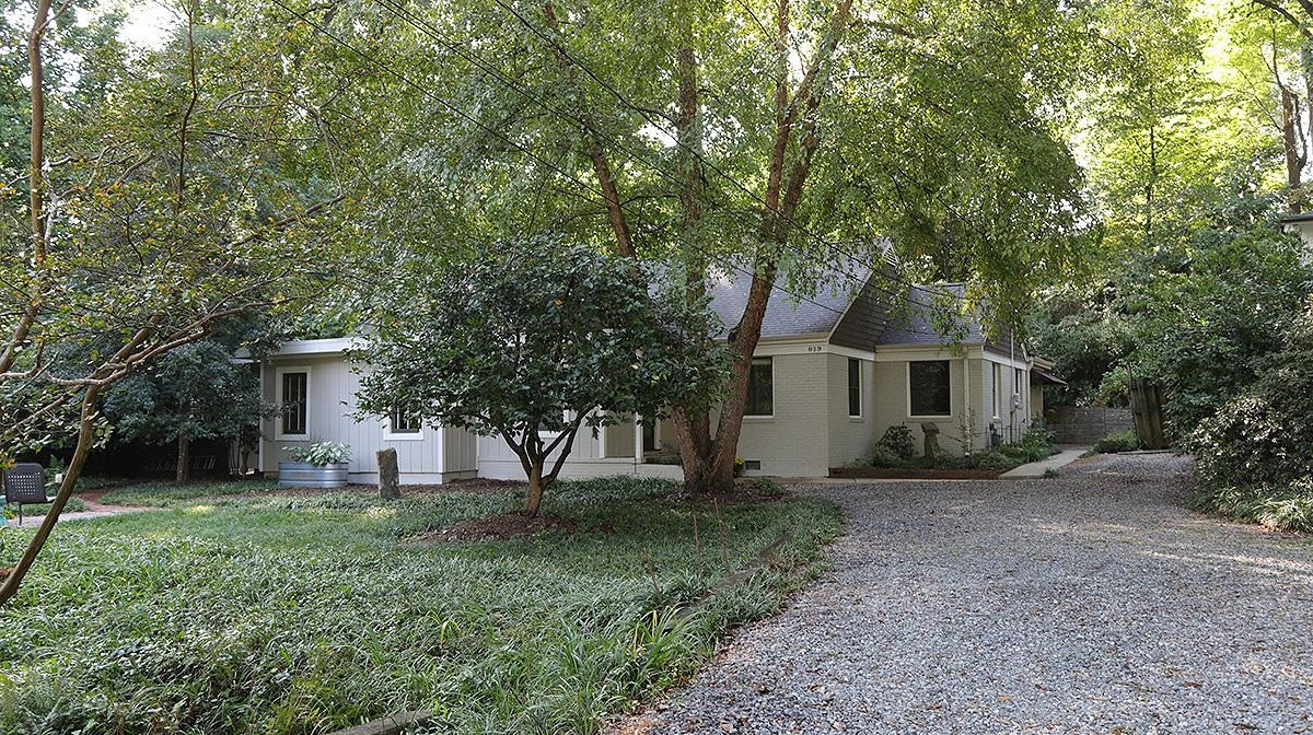 829 Runnymede Road Raleigh, NC 27607 - Photo 1 of 29 Photo 1