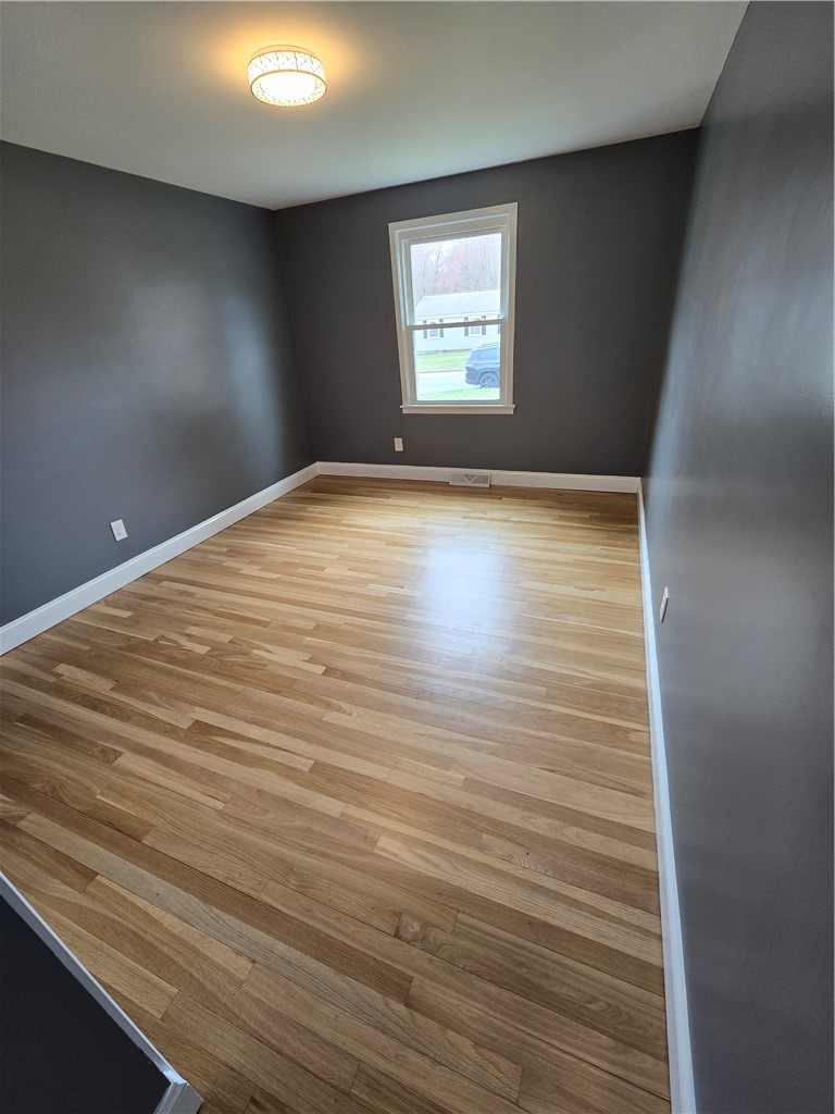 10 Wagon Wheel Lane Woonsocket, RI 02895 - Photo 13 of 18