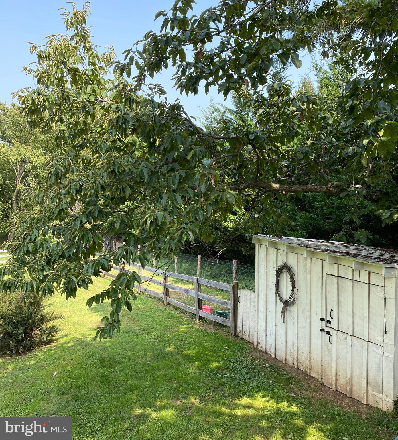 18211 Barnesville Road Barnesville, MD 20838 - Photo 29 of 35