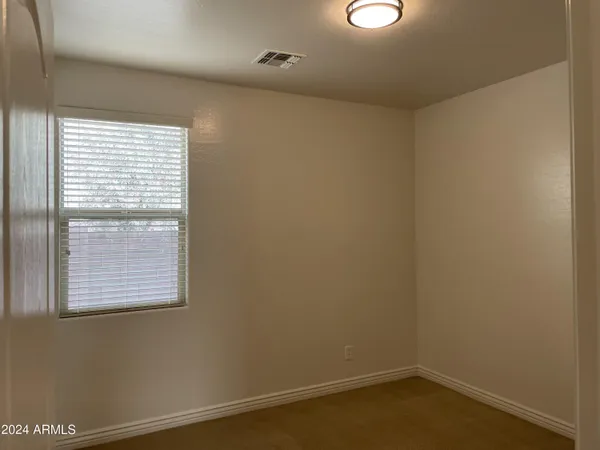 $3,295 | 23130 North 40th Place, Phoenix, AZ 85050