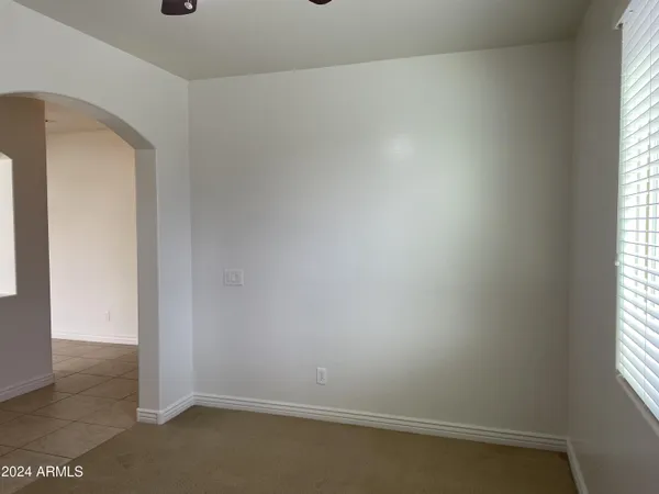 $3,295 | 23130 North 40th Place, Phoenix, AZ 85050