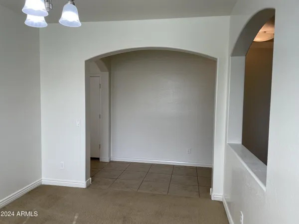 $3,295 | 23130 North 40th Place, Phoenix, AZ 85050