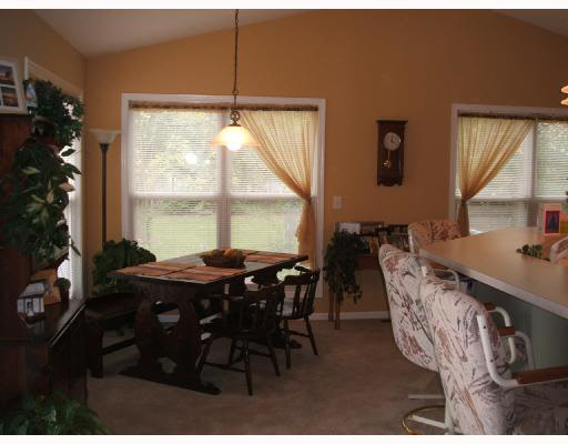 4304 Maple Road South Bend, IN 46628 - Photo 4 of 8 Gallery Image 4