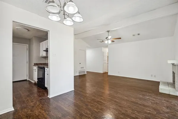 $265,000 | 2712 North Bell Avenue, Denton, TX 76209