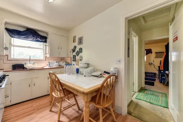 $1,370,000 | 1655 Los Robles Boulevard, Sacramento, CA 95838